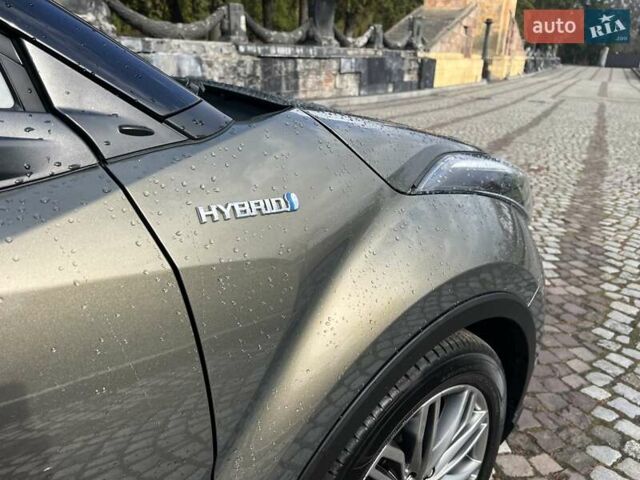 Зеленый Тойота C-HR, объемом двигателя 1.99 л и пробегом 56 тыс. км за 26500 $, фото 19 на Automoto.ua