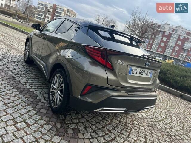 Зеленый Тойота C-HR, объемом двигателя 1.99 л и пробегом 56 тыс. км за 26500 $, фото 29 на Automoto.ua