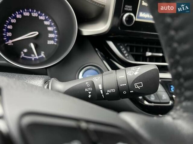 Зеленый Тойота C-HR, объемом двигателя 1.99 л и пробегом 32 тыс. км за 34999 $, фото 22 на Automoto.ua