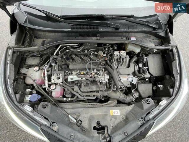 Зеленый Тойота C-HR, объемом двигателя 1.99 л и пробегом 32 тыс. км за 34999 $, фото 32 на Automoto.ua