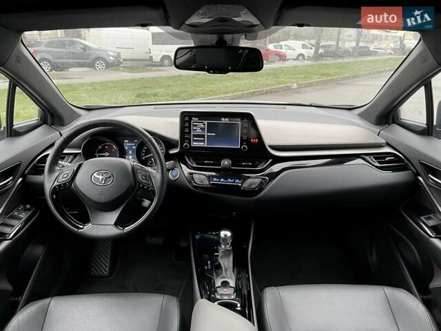 Зеленый Тойота C-HR, объемом двигателя 1.99 л и пробегом 32 тыс. км за 34999 $, фото 8 на Automoto.ua