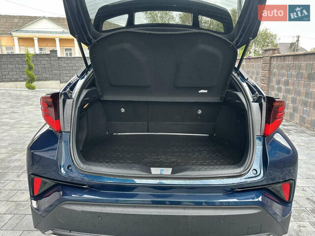 Зеленый Тойота C-HR, объемом двигателя 1.99 л и пробегом 18 тыс. км за 30800 $, фото 28 на Automoto.ua