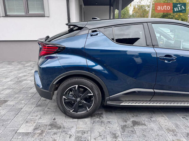 Зеленый Тойота C-HR, объемом двигателя 1.99 л и пробегом 18 тыс. км за 30800 $, фото 4 на Automoto.ua