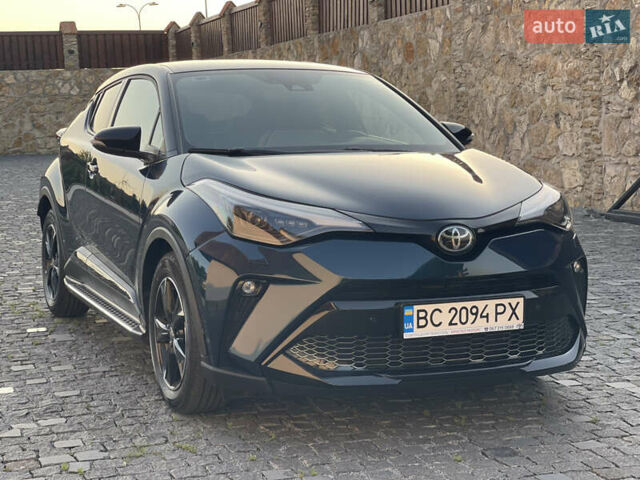 Зеленый Тойота C-HR, объемом двигателя 1.99 л и пробегом 15 тыс. км за 31800 $, фото 4 на Automoto.ua