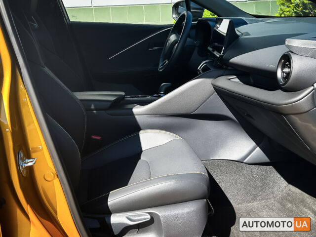 Оранжевый Тойота C-HR, объемом двигателя 2 л и пробегом 7 тыс. км за 43388 $, фото 9 на Automoto.ua