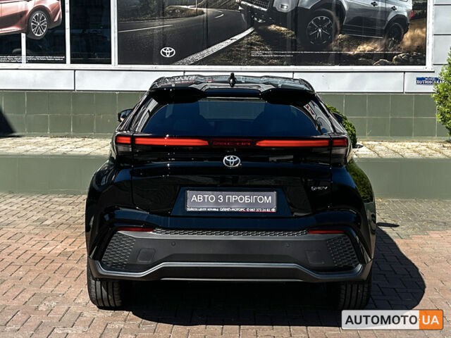 Оранжевый Тойота C-HR, объемом двигателя 2 л и пробегом 7 тыс. км за 43388 $, фото 5 на Automoto.ua