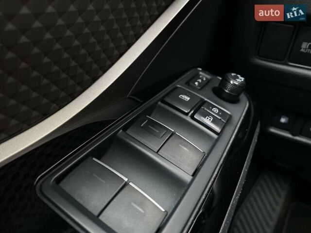 Оранжевый Тойота C-HR, объемом двигателя 1.99 л и пробегом 108 тыс. км за 26966 $, фото 17 на Automoto.ua