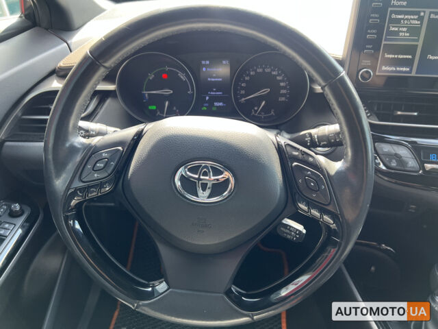 Помаранчевий Тойота C-HR, об'ємом двигуна 2 л та пробігом 55 тис. км за 1150000 $, фото 12 на Automoto.ua