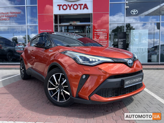 Помаранчевий Тойота C-HR, об'ємом двигуна 2 л та пробігом 55 тис. км за 1150000 $, фото 5 на Automoto.ua
