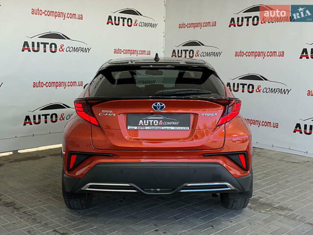 Помаранчевий Тойота C-HR, об'ємом двигуна 1.99 л та пробігом 41 тис. км за 29450 $, фото 3 на Automoto.ua