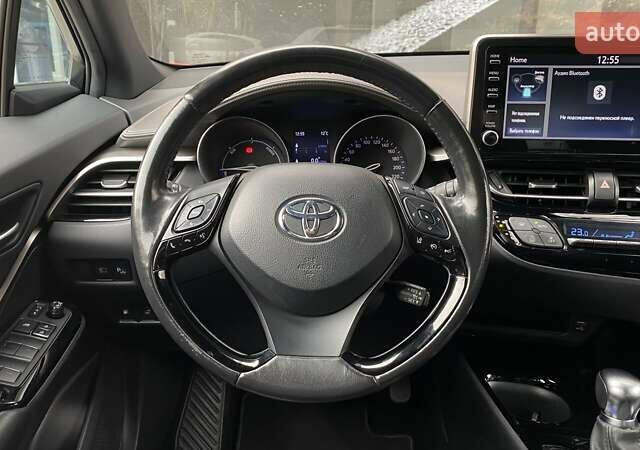 Оранжевый Тойота C-HR, объемом двигателя 1.99 л и пробегом 108 тыс. км за 26966 $, фото 8 на Automoto.ua