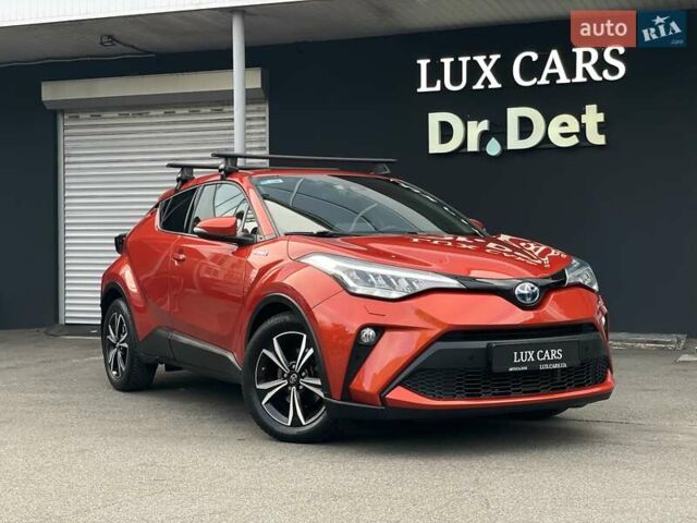 Оранжевый Тойота C-HR, объемом двигателя 1.99 л и пробегом 88 тыс. км за 28900 $, фото 27 на Automoto.ua