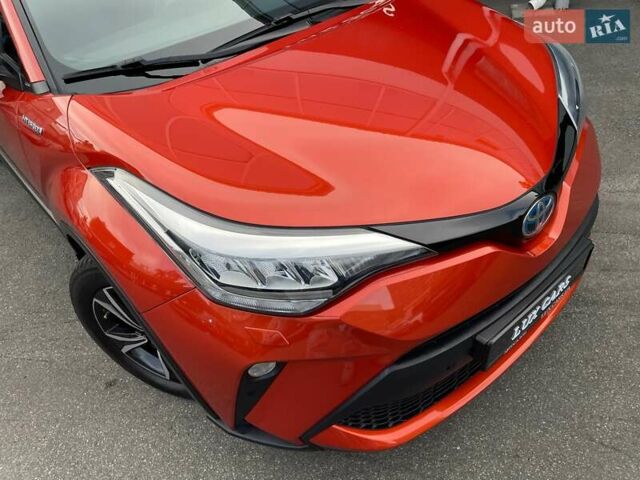 Оранжевый Тойота C-HR, объемом двигателя 1.99 л и пробегом 88 тыс. км за 28900 $, фото 30 на Automoto.ua