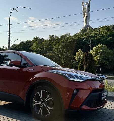 Оранжевый Тойота C-HR, объемом двигателя 1.8 л и пробегом 77 тыс. км за 27000 $, фото 5 на Automoto.ua