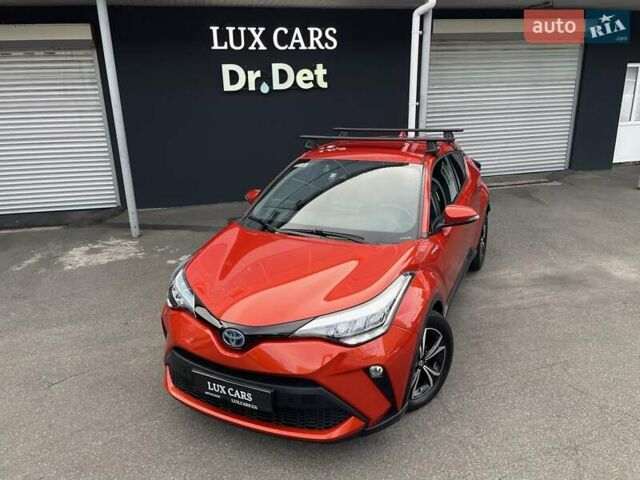 Оранжевый Тойота C-HR, объемом двигателя 1.99 л и пробегом 88 тыс. км за 28900 $, фото 10 на Automoto.ua
