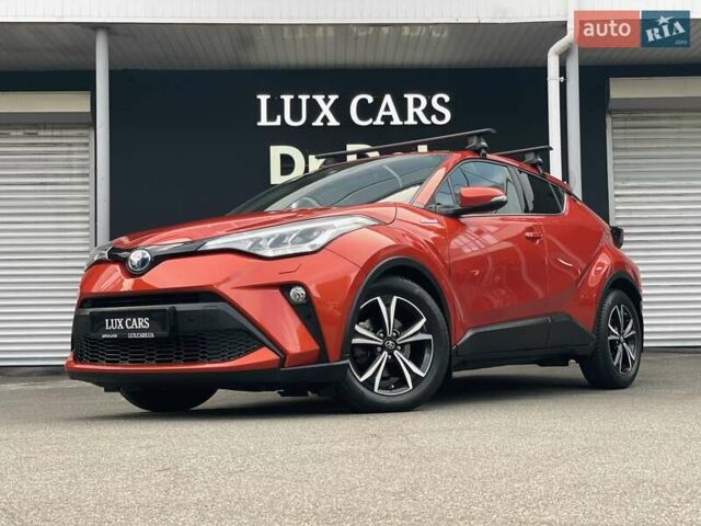 Оранжевый Тойота C-HR, объемом двигателя 1.99 л и пробегом 88 тыс. км за 28900 $, фото 15 на Automoto.ua