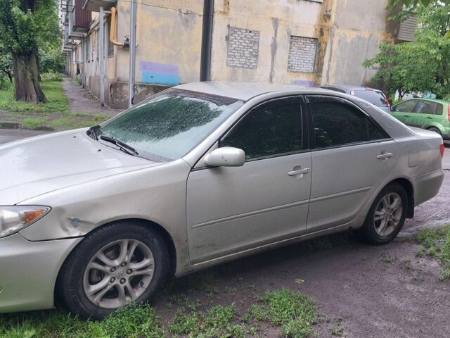 Серый Тойота Ками, объемом двигателя 2.4 л и пробегом 290 тыс. км за 4500 $, фото 13 на Automoto.ua