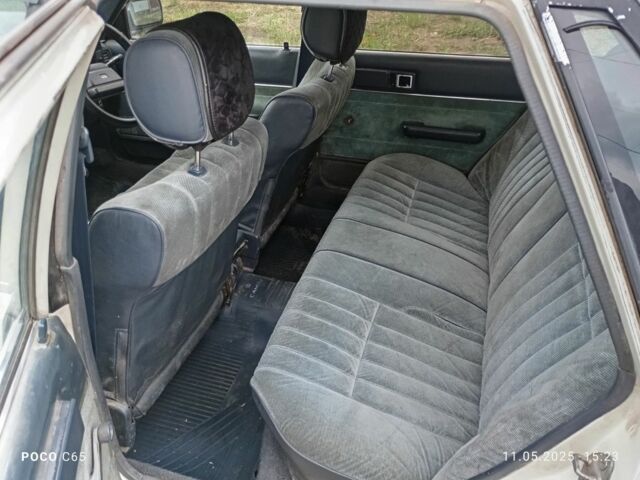 Белый Тойота Камри, объемом двигателя 0 л и пробегом 390 тыс. км за 688 $, фото 7 на Automoto.ua