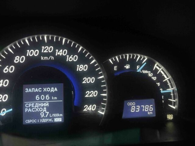 Білий Тойота Камрі, об'ємом двигуна 2.5 л та пробігом 83 тис. км за 16000 $, фото 4 на Automoto.ua