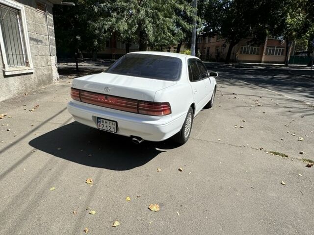 Білий Тойота Камрі, об'ємом двигуна 1.8 л та пробігом 203 тис. км за 4050 $, фото 15 на Automoto.ua