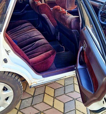 Белый Тойота Камри, объемом двигателя 2 л и пробегом 225 тыс. км за 1550 $, фото 6 на Automoto.ua