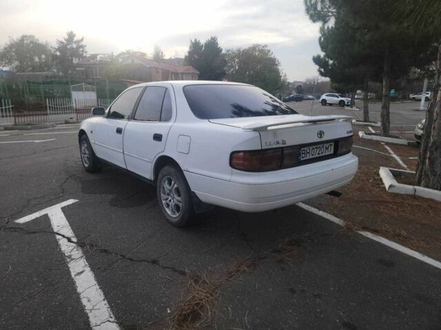 Белый Тойота Камри, объемом двигателя 2.2 л и пробегом 550 тыс. км за 2200 $, фото 10 на Automoto.ua