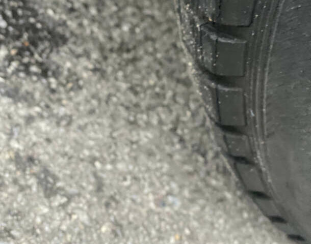 Белый Тойота Камри, объемом двигателя 2.16 л и пробегом 300 тыс. км за 2250 $, фото 7 на Automoto.ua