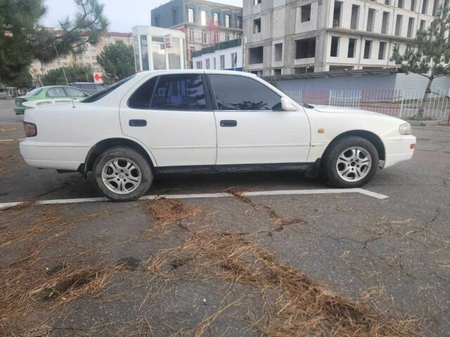 Белый Тойота Камри, объемом двигателя 2.2 л и пробегом 550 тыс. км за 2200 $, фото 13 на Automoto.ua