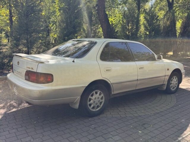 Білий Тойота Камрі, об'ємом двигуна 2.2 л та пробігом 135 тис. км за 3700 $, фото 5 на Automoto.ua