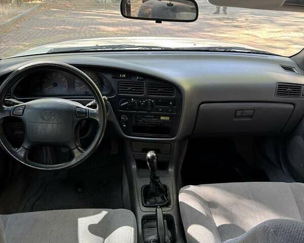 Білий Тойота Камрі, об'ємом двигуна 2.16 л та пробігом 135 тис. км за 3700 $, фото 9 на Automoto.ua