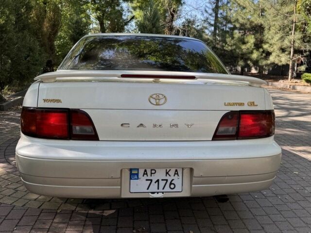 Білий Тойота Камрі, об'ємом двигуна 2.2 л та пробігом 135 тис. км за 3700 $, фото 3 на Automoto.ua