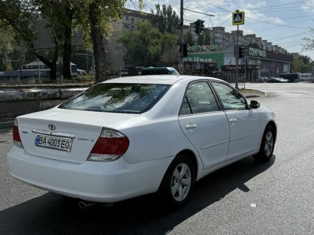 Білий Тойота Камрі, об'ємом двигуна 2.4 л та пробігом 268 тис. км за 4650 $, фото 3 на Automoto.ua