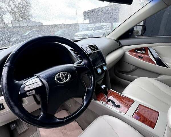 Тойота Камри 2006 в Чернигове на Automoto.ua Белый Тойота Камри, объемом двигателя 2.4 л и пробегом 293 тыс. км за 7500 $, фото 11 на Automoto.ua