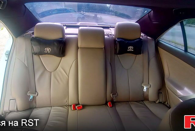 Белый Тойота Камри, объемом двигателя 2.4 л и пробегом 288 тыс. км за 6100 $, фото 6 на Automoto.ua