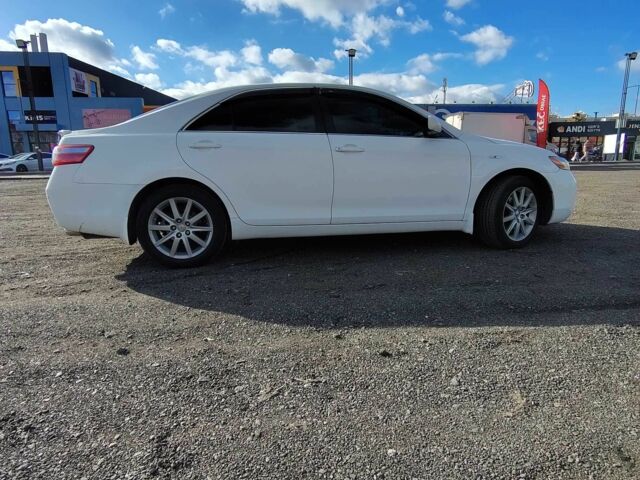 Білий Тойота Камрі, об'ємом двигуна 3.5 л та пробігом 223 тис. км за 9500 $, фото 3 на Automoto.ua