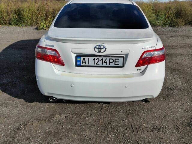Білий Тойота Камрі, об'ємом двигуна 3.5 л та пробігом 223 тис. км за 9500 $, фото 6 на Automoto.ua