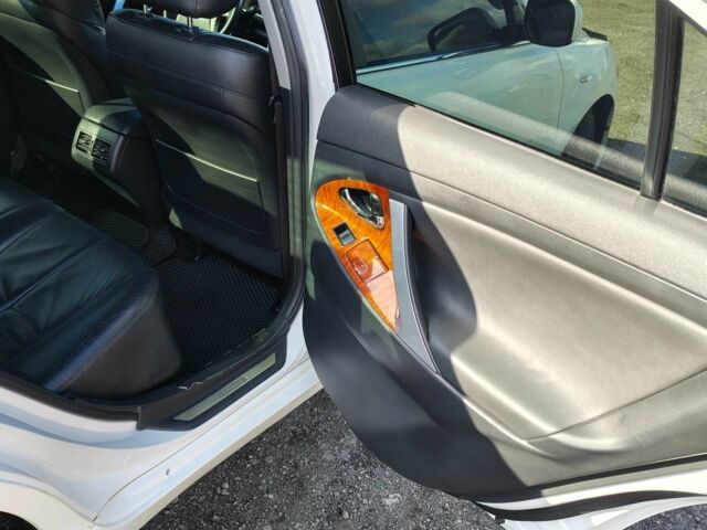 Білий Тойота Камрі, об'ємом двигуна 3.5 л та пробігом 223 тис. км за 9500 $, фото 21 на Automoto.ua