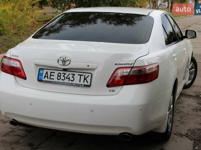Тойота Камри 2008 в Верхнеднепровске на Automoto.ua Белый Тойота Камри, объемом двигателя 3.46 л и пробегом 281 тыс. км за 9800 $, фото 12 на Automoto.ua