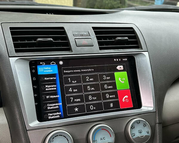 Белый Тойота Камри, объемом двигателя 2.36 л и пробегом 235 тыс. км за 8000 $, фото 5 на Automoto.ua