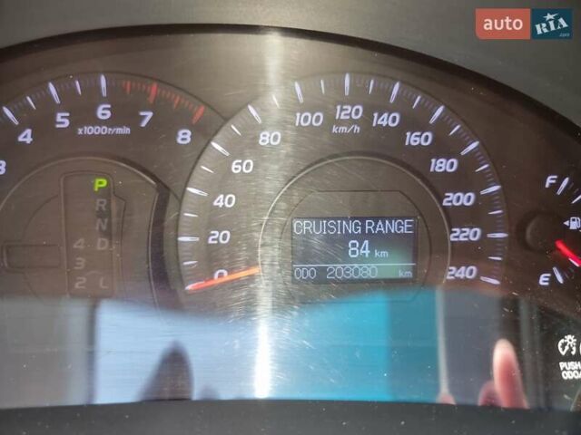 Белый Тойота Камри, объемом двигателя 2.36 л и пробегом 205 тыс. км за 8700 $, фото 2 на Automoto.ua