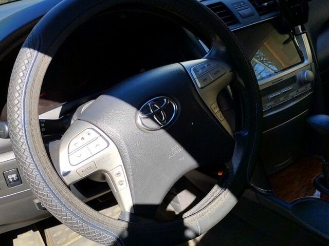 Білий Тойота Камрі, об'ємом двигуна 2.4 л та пробігом 235 тис. км за 7500 $, фото 5 на Automoto.ua