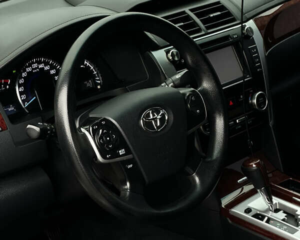 Білий Тойота Камрі, об'ємом двигуна 2.49 л та пробігом 233 тис. км за 12700 $, фото 23 на Automoto.ua