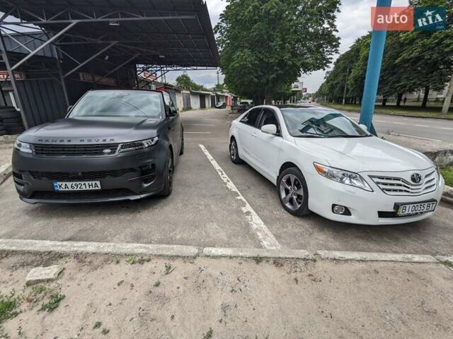 Белый Тойота Камри, объемом двигателя 2.4 л и пробегом 200 тыс. км за 11000 $, фото 6 на Automoto.ua