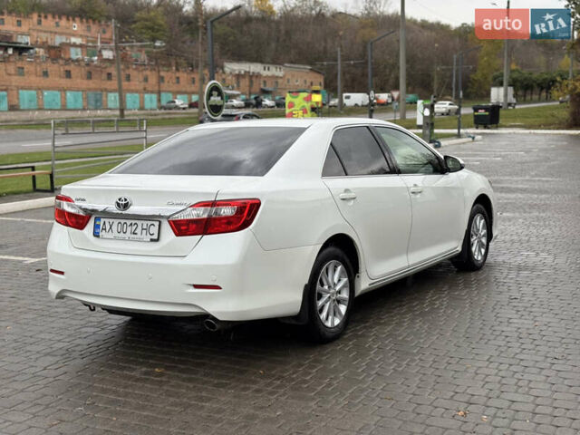 Белый Тойота Камри, объемом двигателя 2.5 л и пробегом 152 тыс. км за 12700 $, фото 9 на Automoto.ua