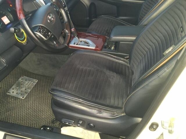 Тойота Камри 2011 в Купянске на Automoto.ua Белый Тойота Камри, объемом двигателя 2.5 л и пробегом 255 тыс. км за 12000 $, фото 4 на Automoto.ua