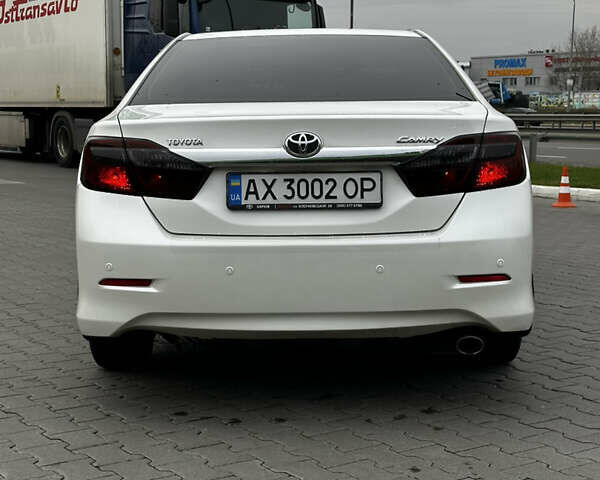 Білий Тойота Камрі, об'ємом двигуна 2.49 л та пробігом 233 тис. км за 12700 $, фото 15 на Automoto.ua