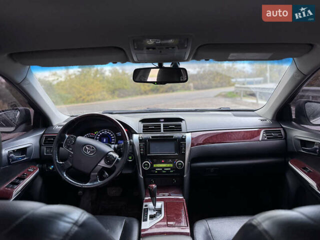Тойота Камри 2011 в Новой Одессе на Automoto.ua Белый Тойота Камри, объемом двигателя 2.5 л и пробегом 313 тыс. км за 13000 $, фото 5 на Automoto.ua