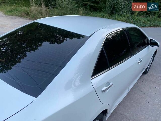 Белый Тойота Камри, объемом двигателя 2.5 л и пробегом 147 тыс. км за 15300 $, фото 33 на Automoto.ua