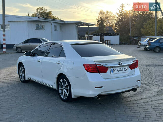 Тойота Камри 2012 в Козельщине на Automoto.ua Белый Тойота Камри, объемом двигателя 2.5 л и пробегом 182 тыс. км за 14000 $, фото 9 на Automoto.ua