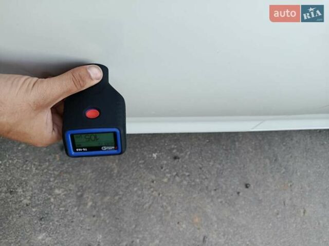 Білий Тойота Камрі, об'ємом двигуна 2.5 л та пробігом 147 тис. км за 15350 $, фото 126 на Automoto.ua